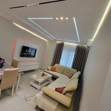 Cozy Corner Apartmanhotel